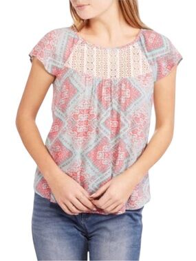 NO Boundaries Juniors' flutter sleeve gauze peasant top size M